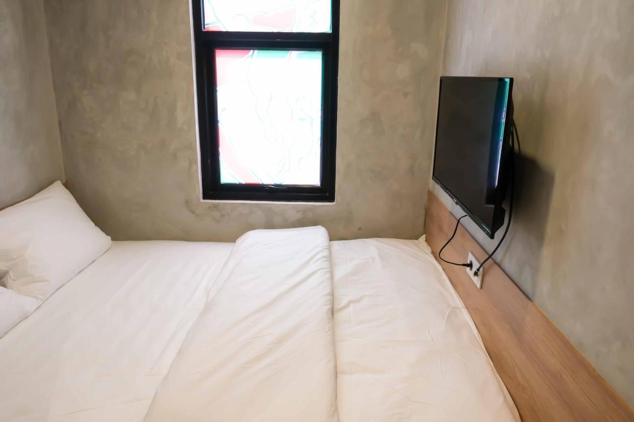 M Cabin Karawaci Binong Exterior photo
